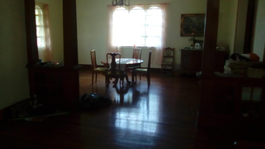 Robert'S Guest House Port of Spain Exterior photo